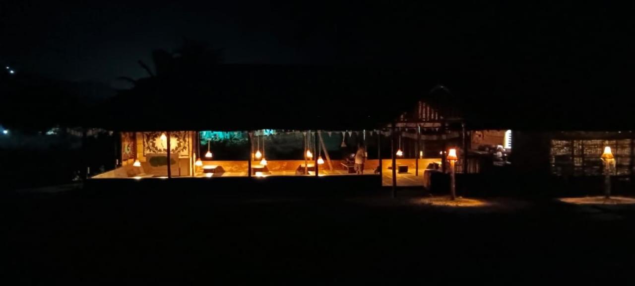 Banana Tree Home Stay Hampi Zewnętrze zdjęcie