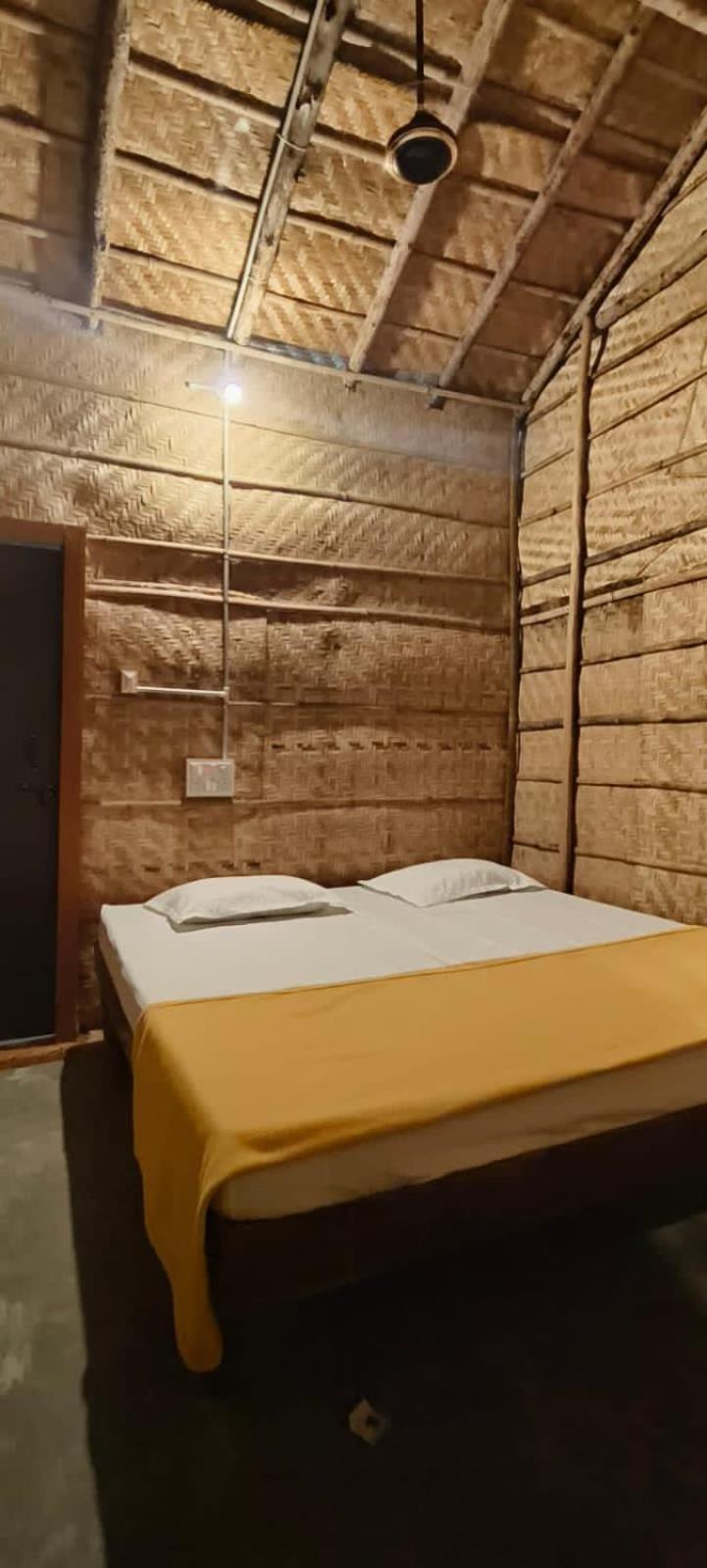 Banana Tree Home Stay Hampi Zewnętrze zdjęcie