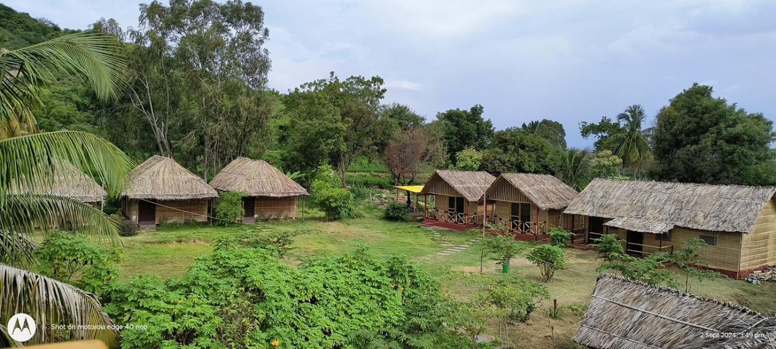 Banana Tree Home Stay Hampi Zewnętrze zdjęcie